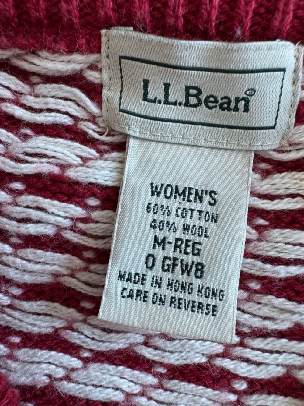 L.L. Bean VTG Red White Nordic Cardigan
Sweater Birdseye Knit Wool Blend M - Picture 6 of 7